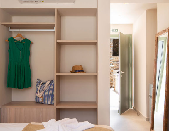 Sunlight superior hospitality στη Σίφνο - Μοντέρνο δίκλινο δωμάτιο