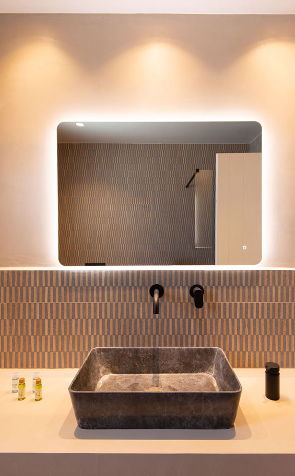 Sunlight superior hospitality στη Σίφνο - Μοντέρνο μπάνιο