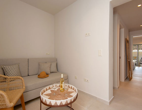 Sunlight superior hospitality στη Σίφνο - Δωμάτιο με δύο υπνοδωμάτια